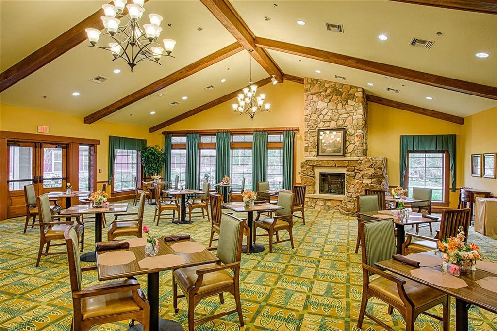 The Broadmoor at Creekside Park photo 4