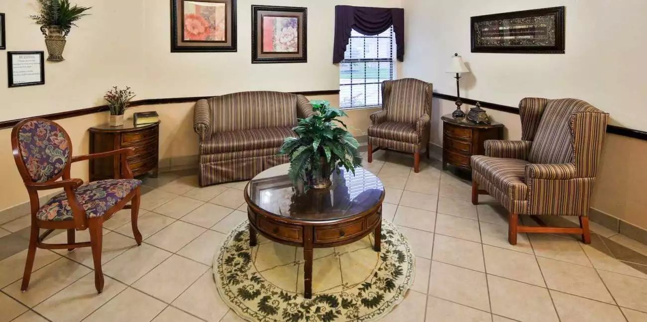 Pflugerville Nursing and Rehabilitation Center photo 4