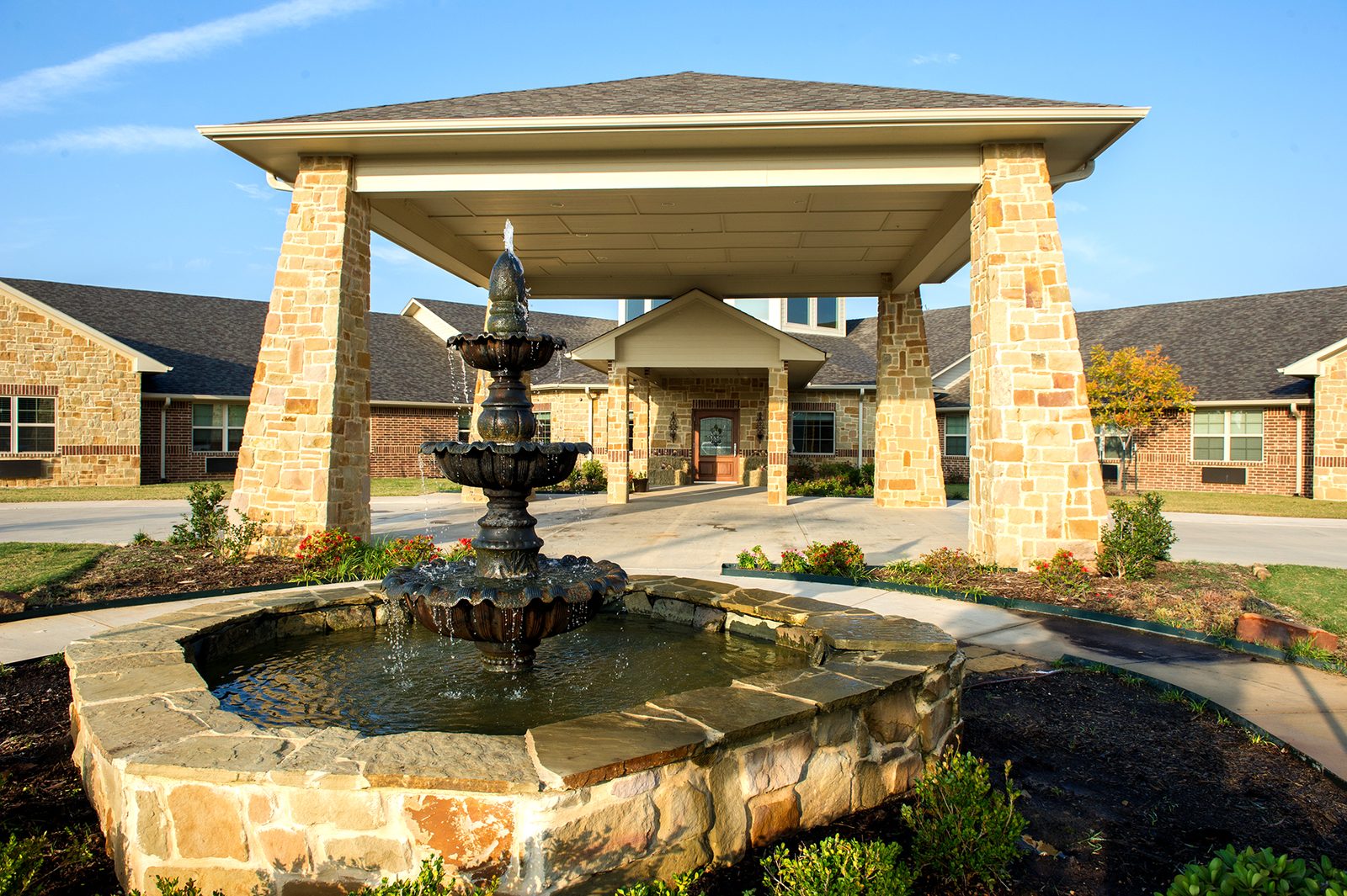 Canton Oaks photo 2