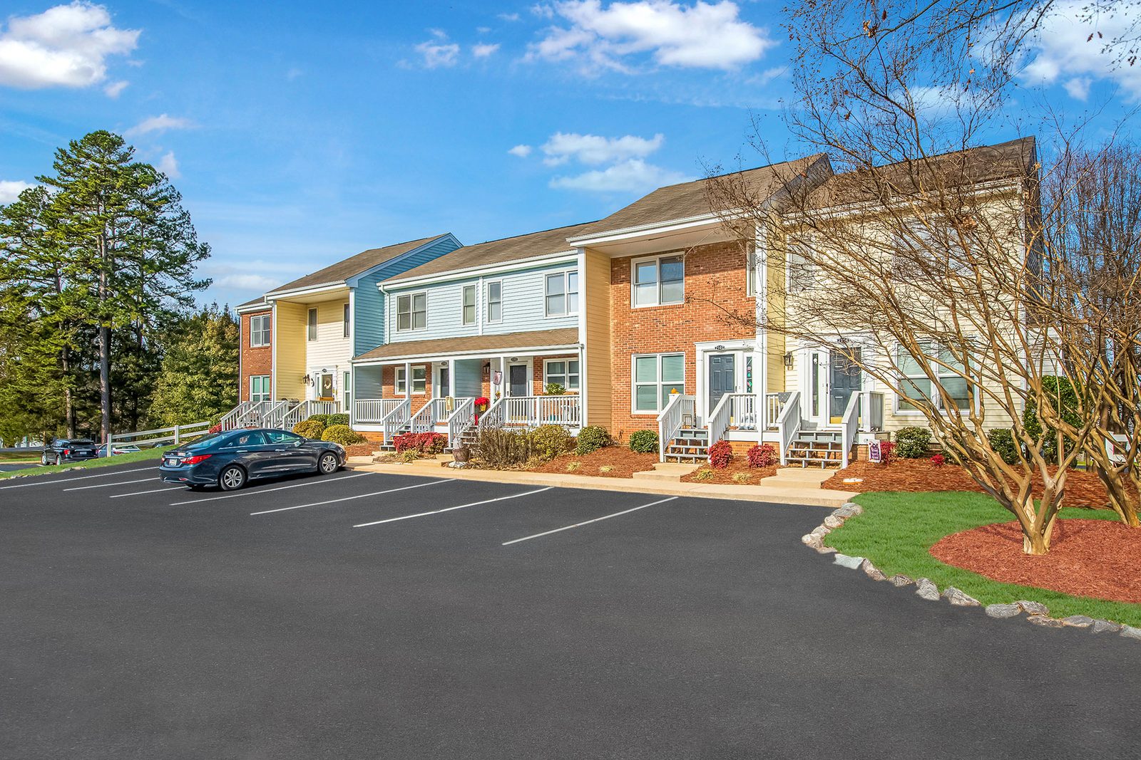 Yorktowne Village photo 2