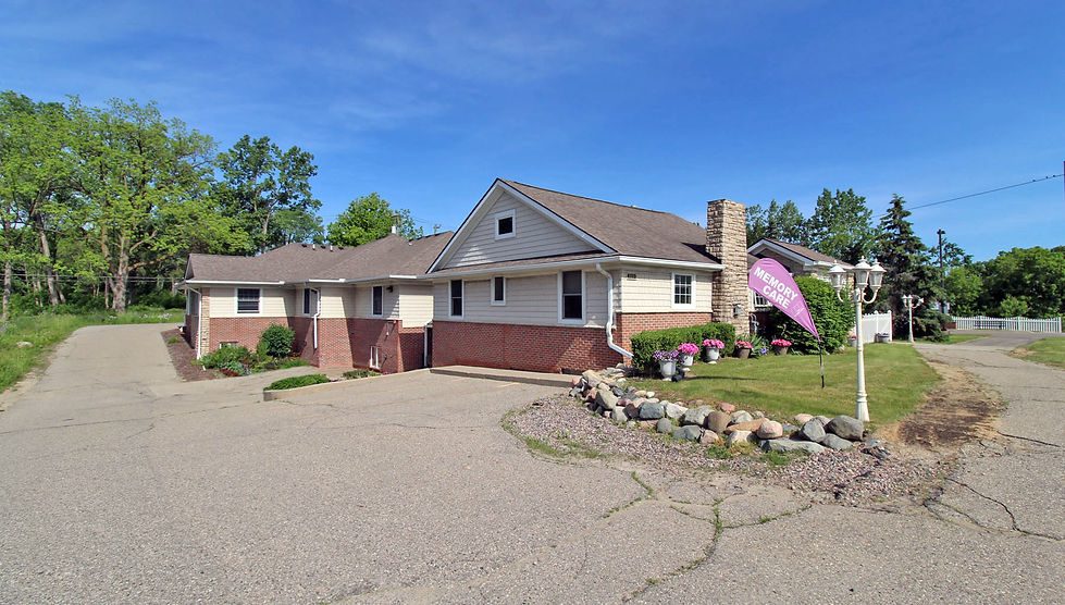 Orion Manor photo 1