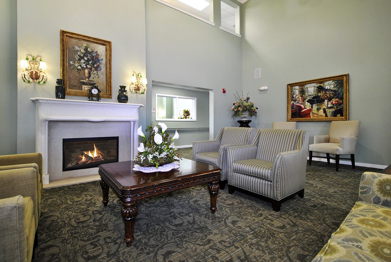 Oakhaven Manor photo 2