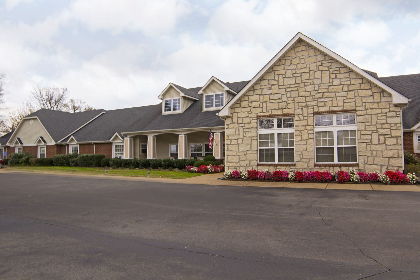 Brookdale Columbia photo 2