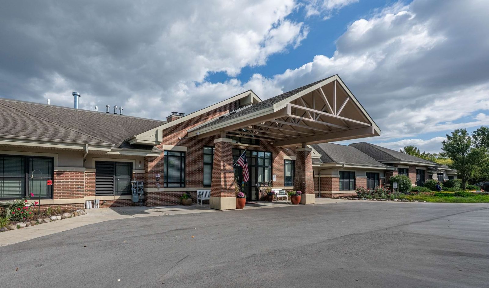 Auberge at Oak Village a Memory Care Comm (the) photo 3