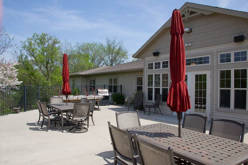 Creek Side Manor photo 1