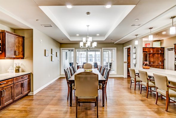 Dimensions Living Eau Claire II photo 2