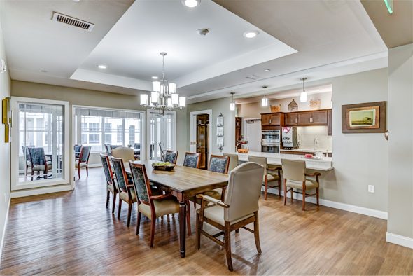 Dimensions Living Eau Claire II photo 5