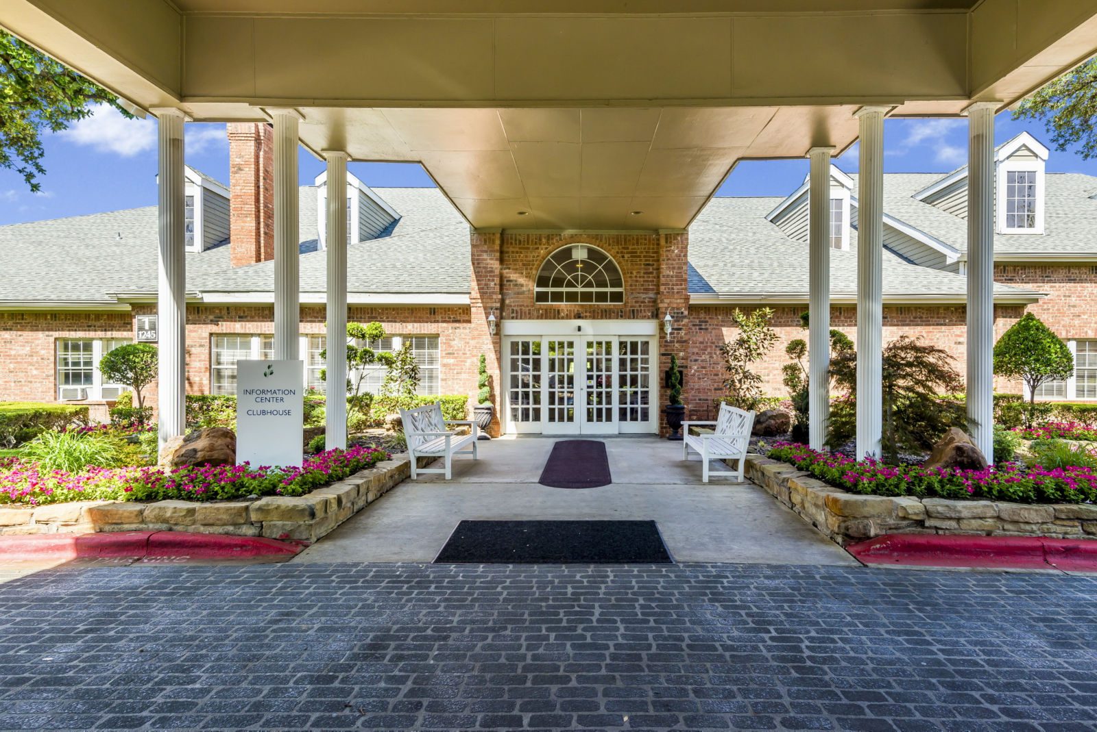 Brookdale Club Hill photo 2