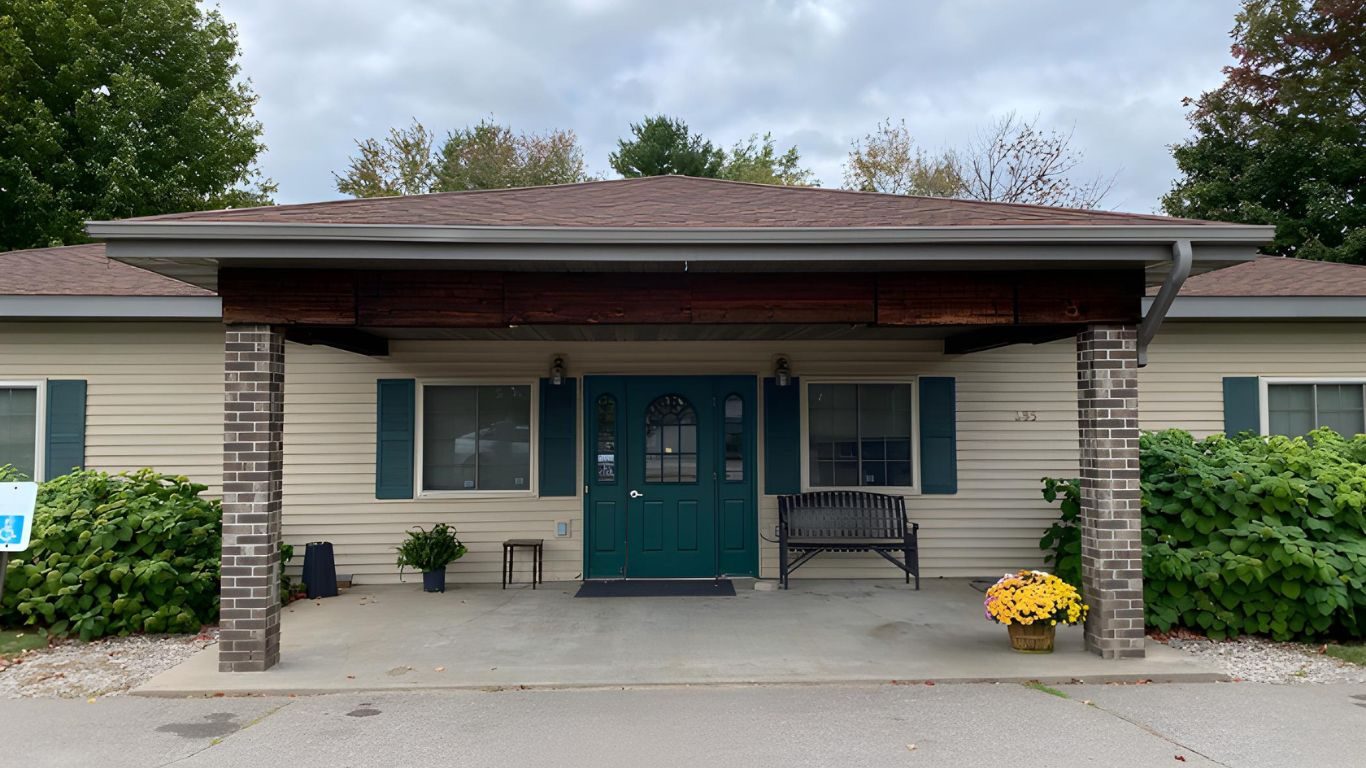 Violet Meadows Fond Du Lac photo 2