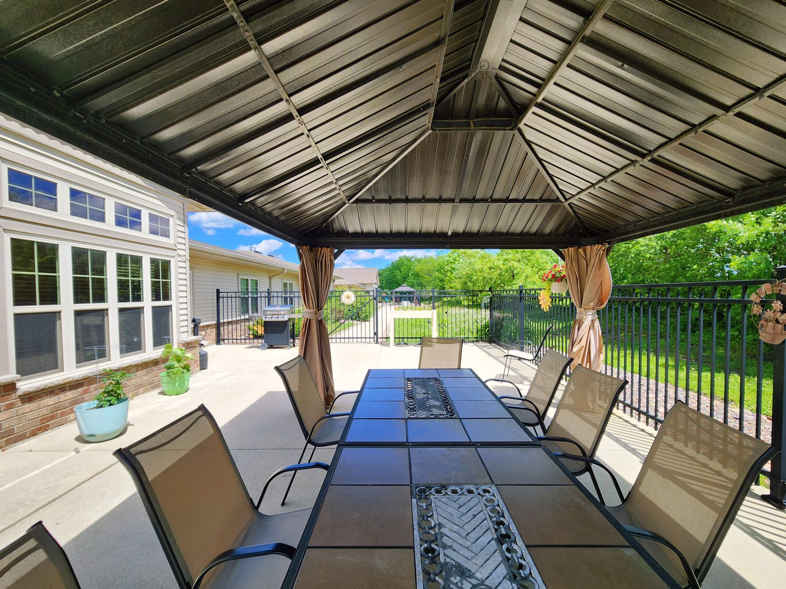 Vista Pointe photo 1