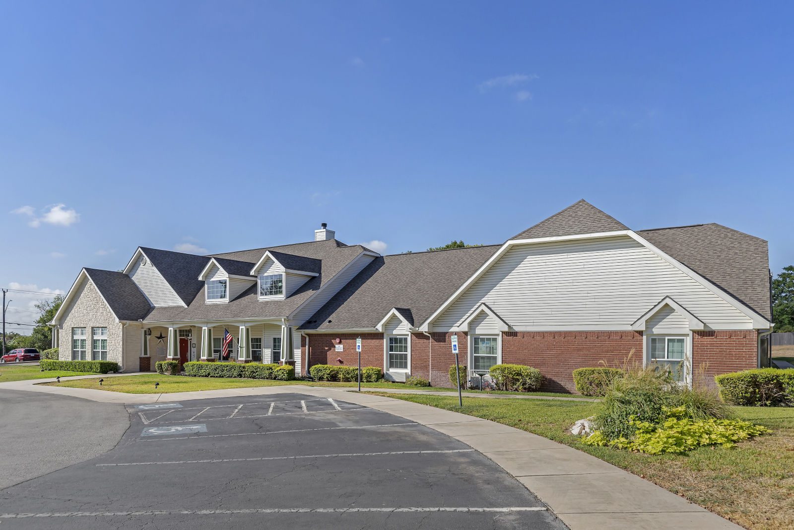 Brookdale Nacogdoches photo 2