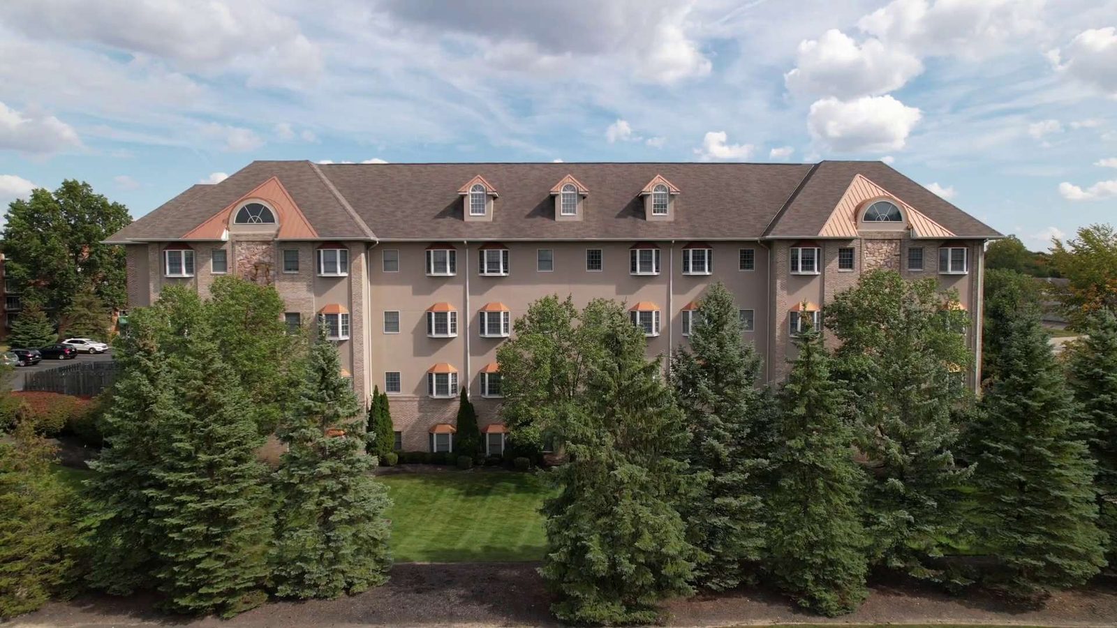 Berea Lake Towers LLC photo 1