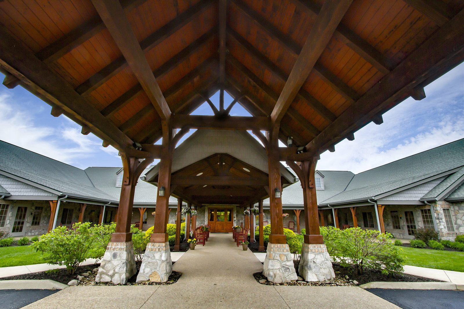 The Inn at Whitewood Village photo 1