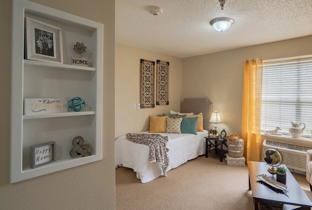 Mackenzie Court photo 3