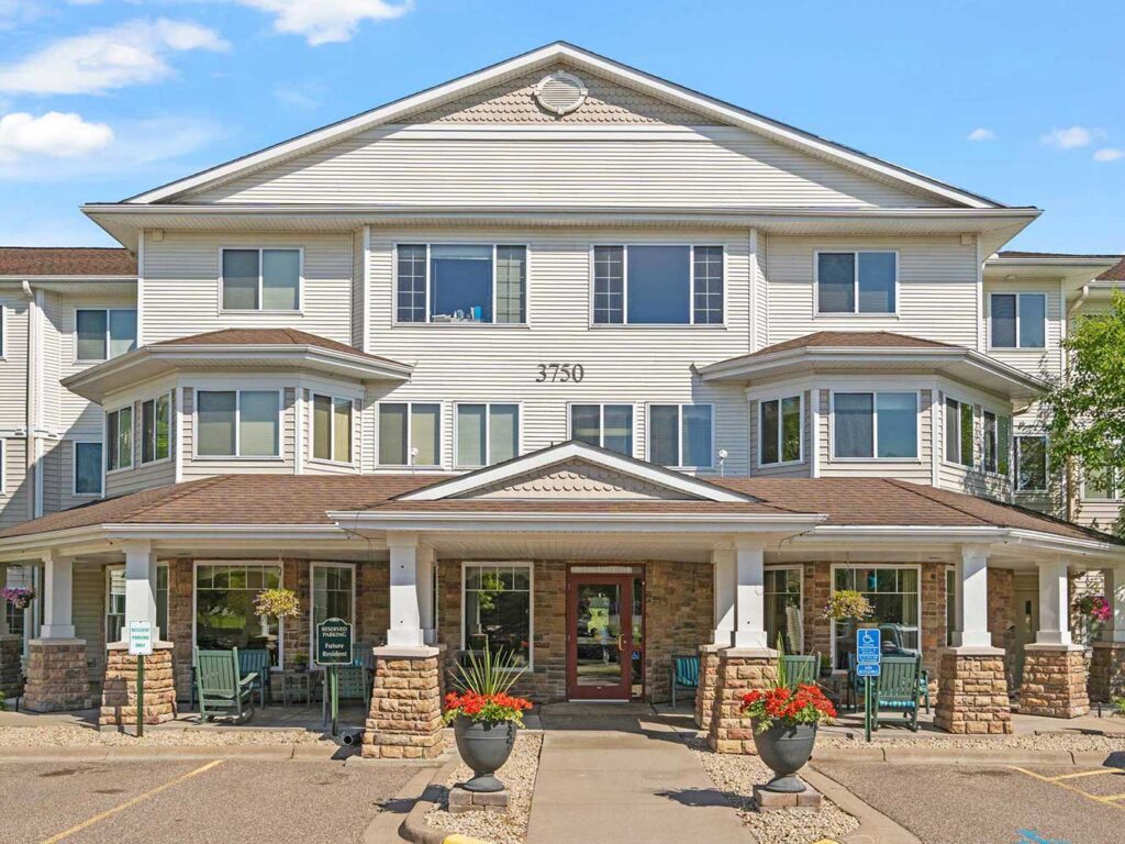 Cornerstone Assisted Living of Plymouth, INC photo 1