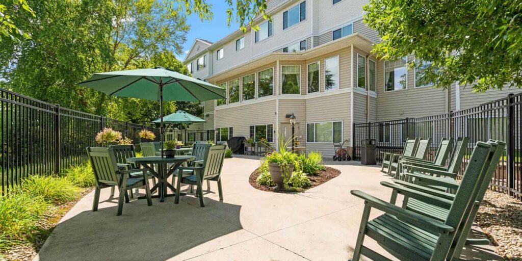 Cornerstone Assisted Living of Plymouth, INC photo 3