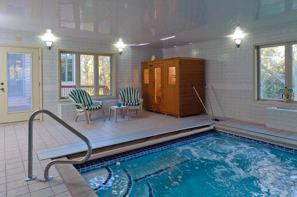 Medicine Lake Manor photo 1