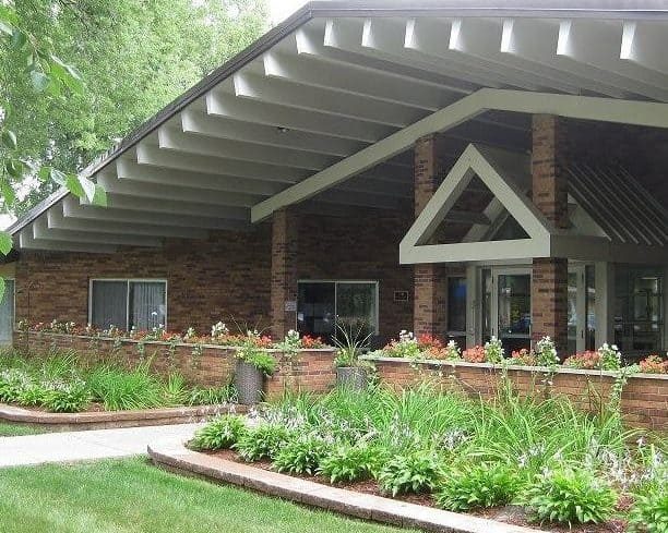 Estates at Roseville LLC photo 1