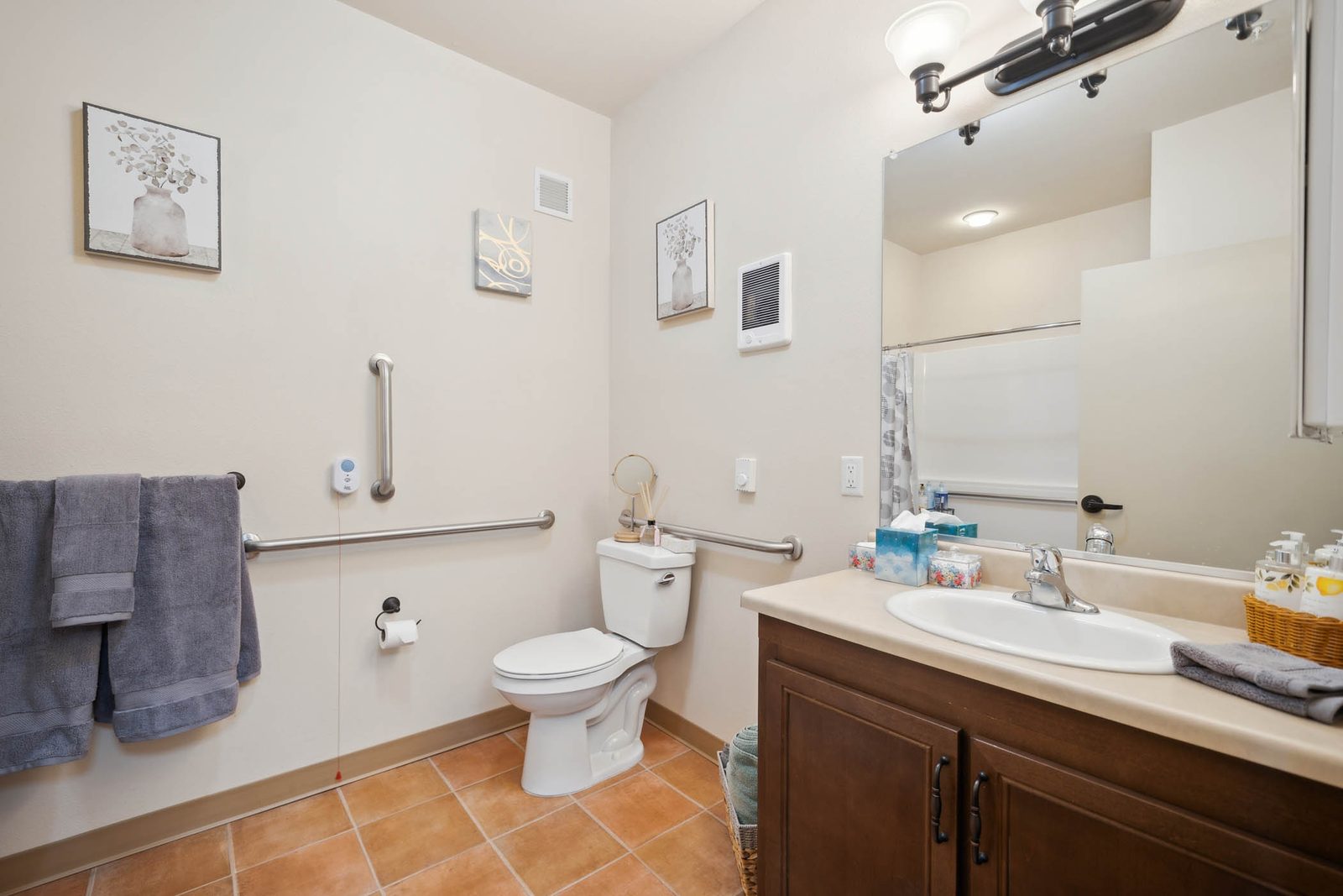 Kingman Senior Living, LLC photo 3