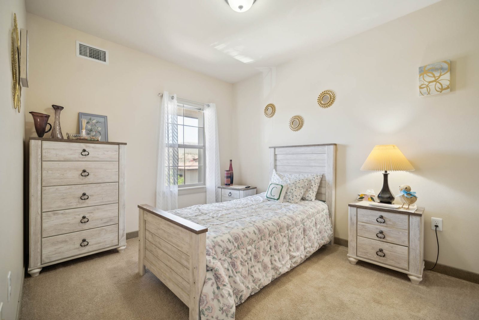 Kingman Senior Living, LLC photo 5