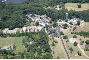 Country House Retirement Community photo 2