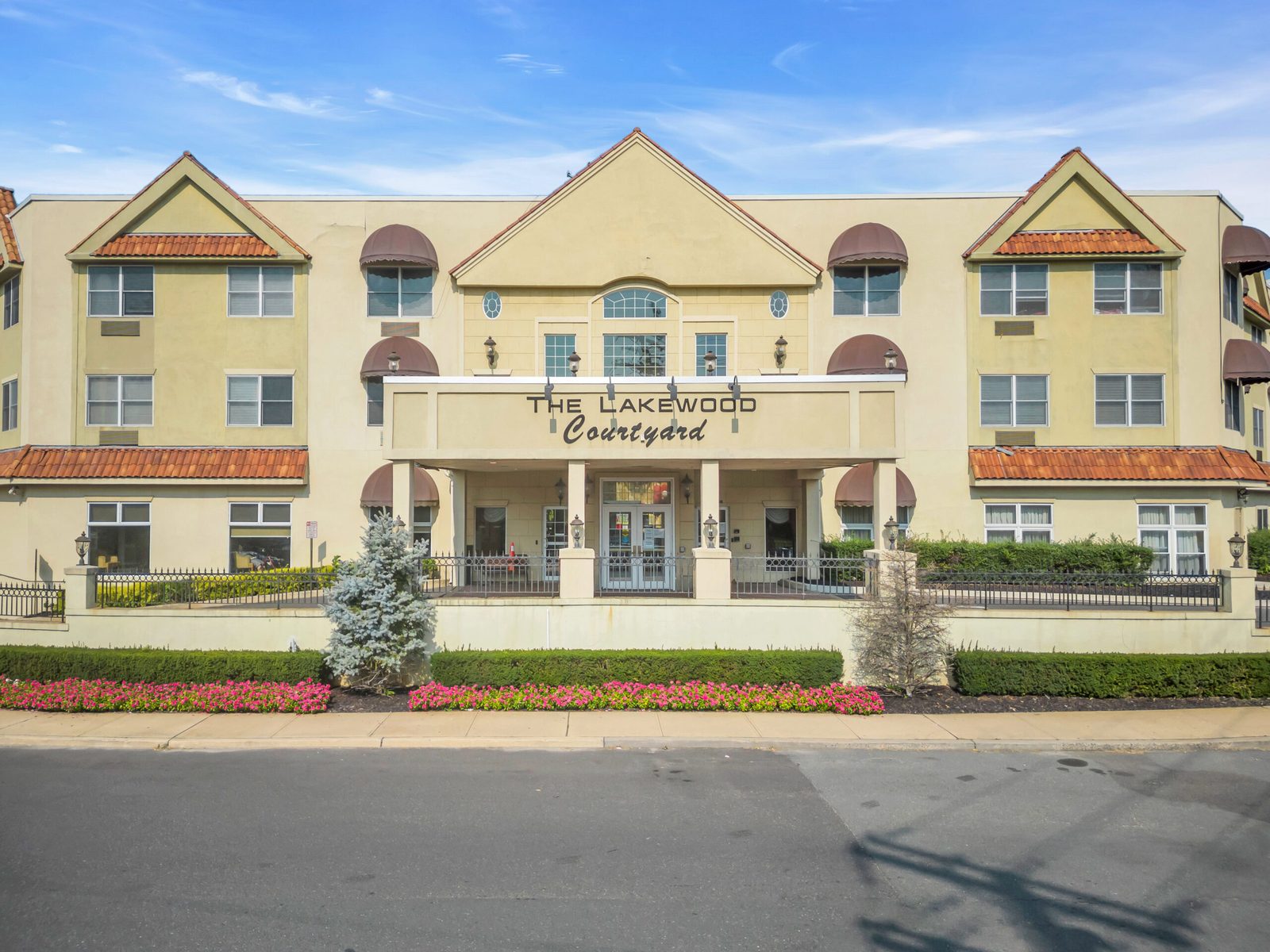 The Lakewood Courtyard