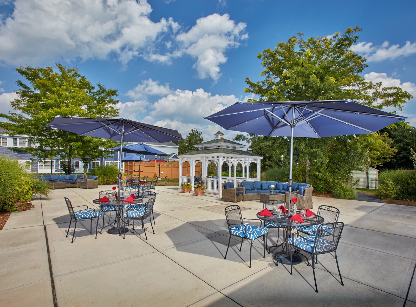 Heights Crossing Assisted Living INC photo 1