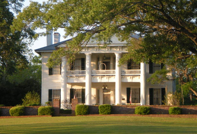 Plantation Manor