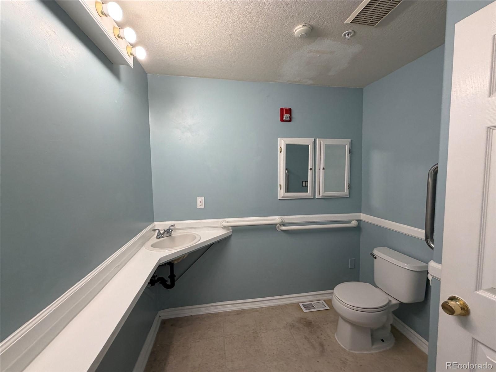 3510 Holland Management LLC photo 3