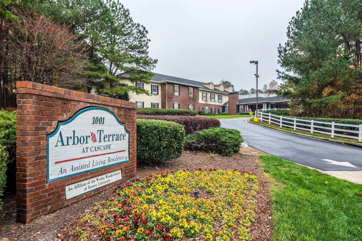 Hartland Specialty Care Assisted Living photo 4