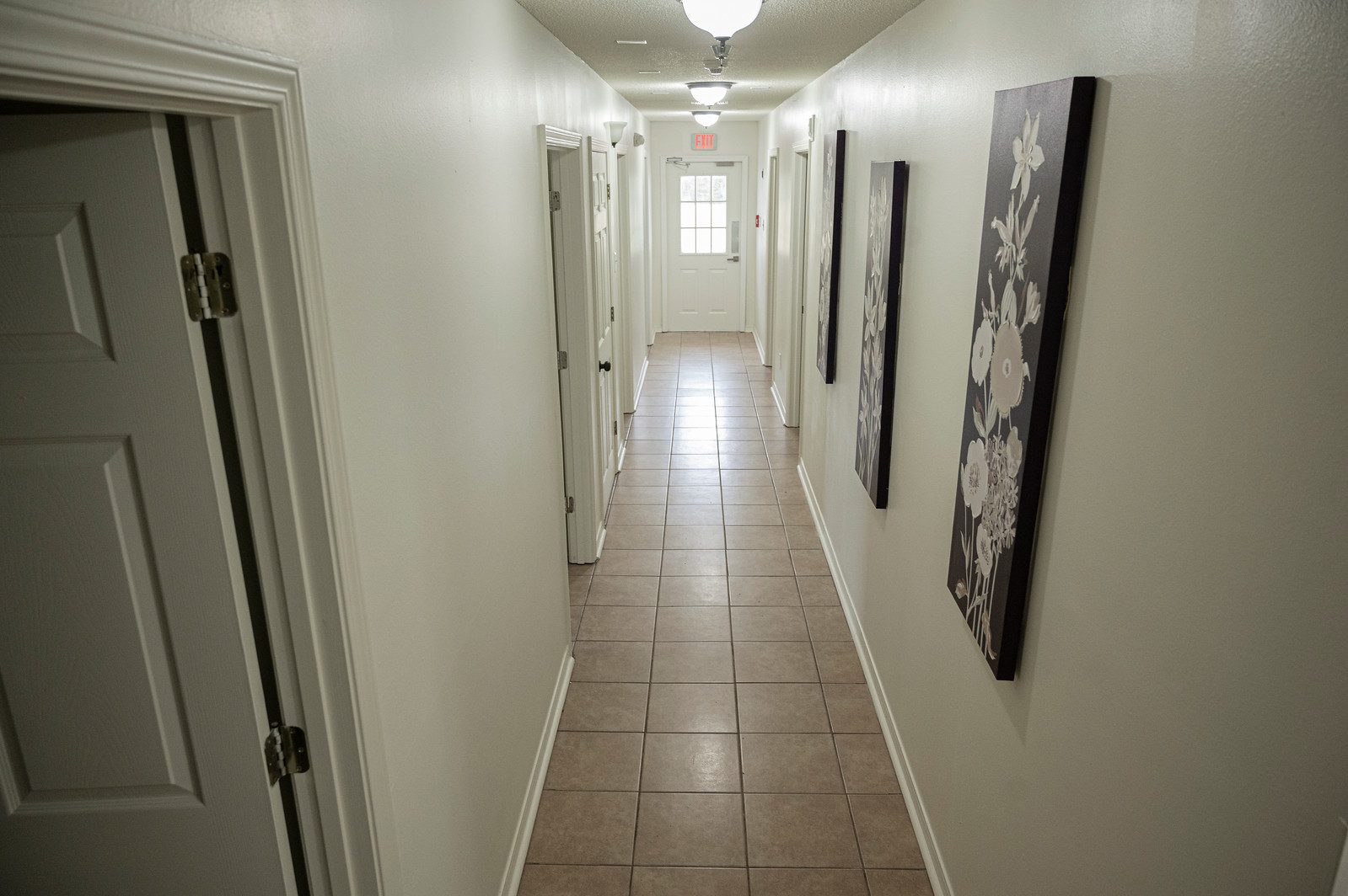 Hartland Specialty Care Assisted Living photo 5