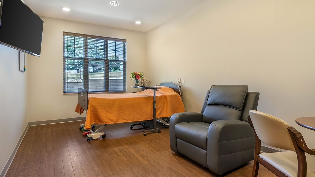 Grand Meadows Senior Living & Health Care LLC photo 1