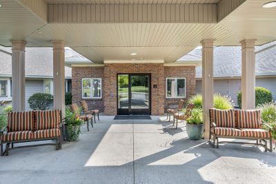 Emeritus Corporation photo 1