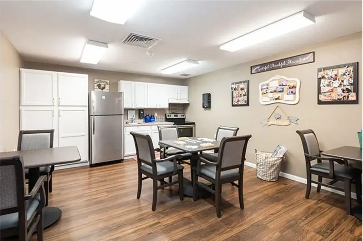 Elkhart Place Assisted Living LLC photo 1