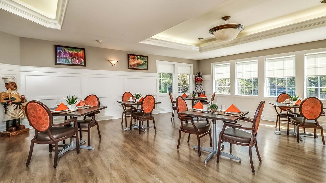 Lamar Court Assisted Living photo 7
