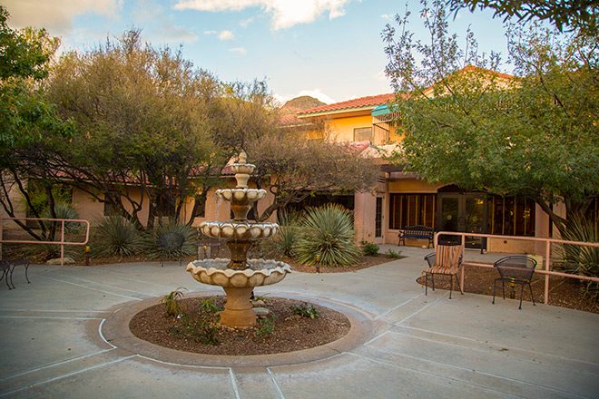 La Rosa Healthcare Center at Santa Catalina Villas photo 5