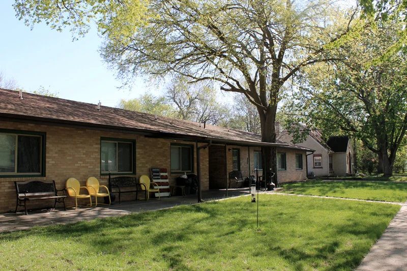 Yankton Ph photo 1