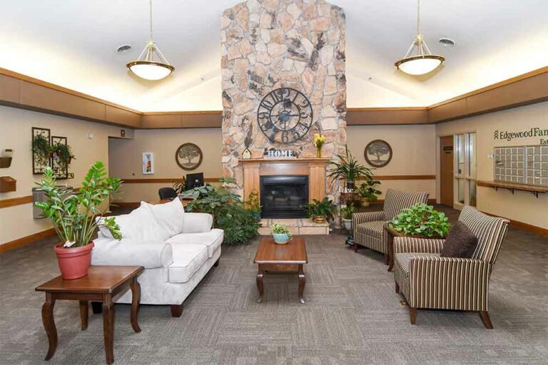 Edgewood Vista Senior Living INC photo 2