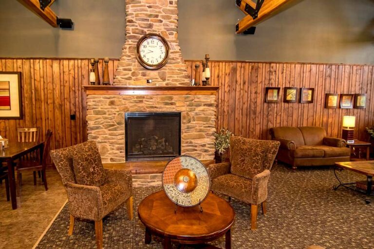 Edgewood Fargo Senior Living, LLC photo 4