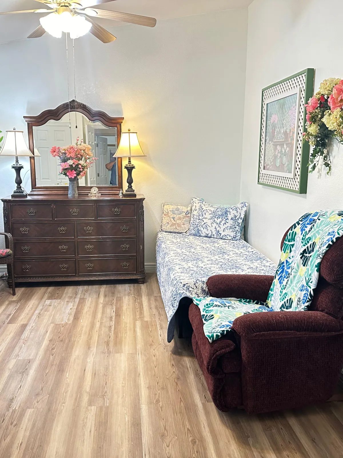 Active Care Home II of Scottsdale photo 3