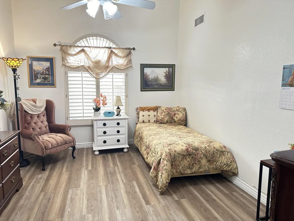 Active Care Home II of Scottsdale photo 4