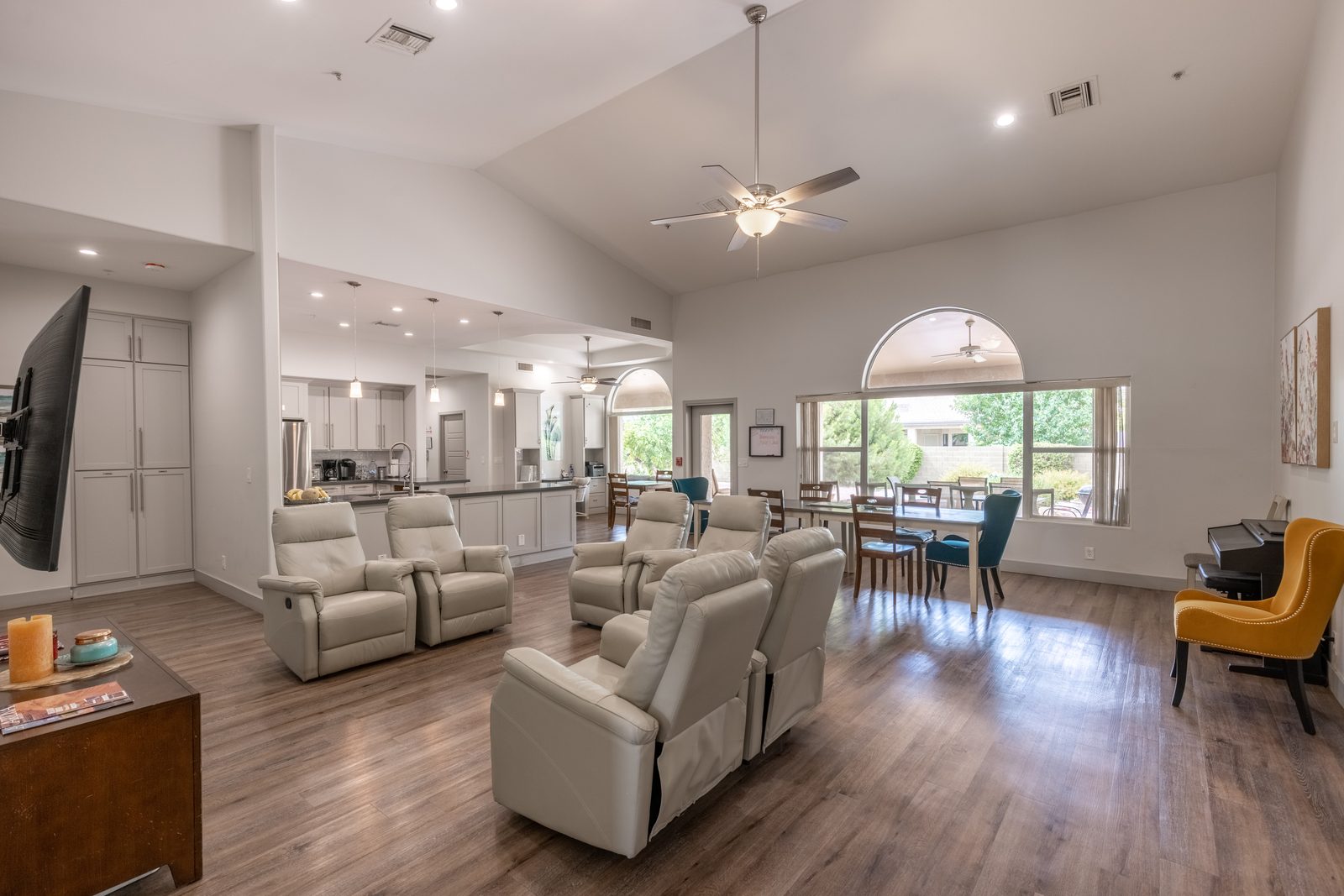 Home Sweet Home Adult Care Home photo 3