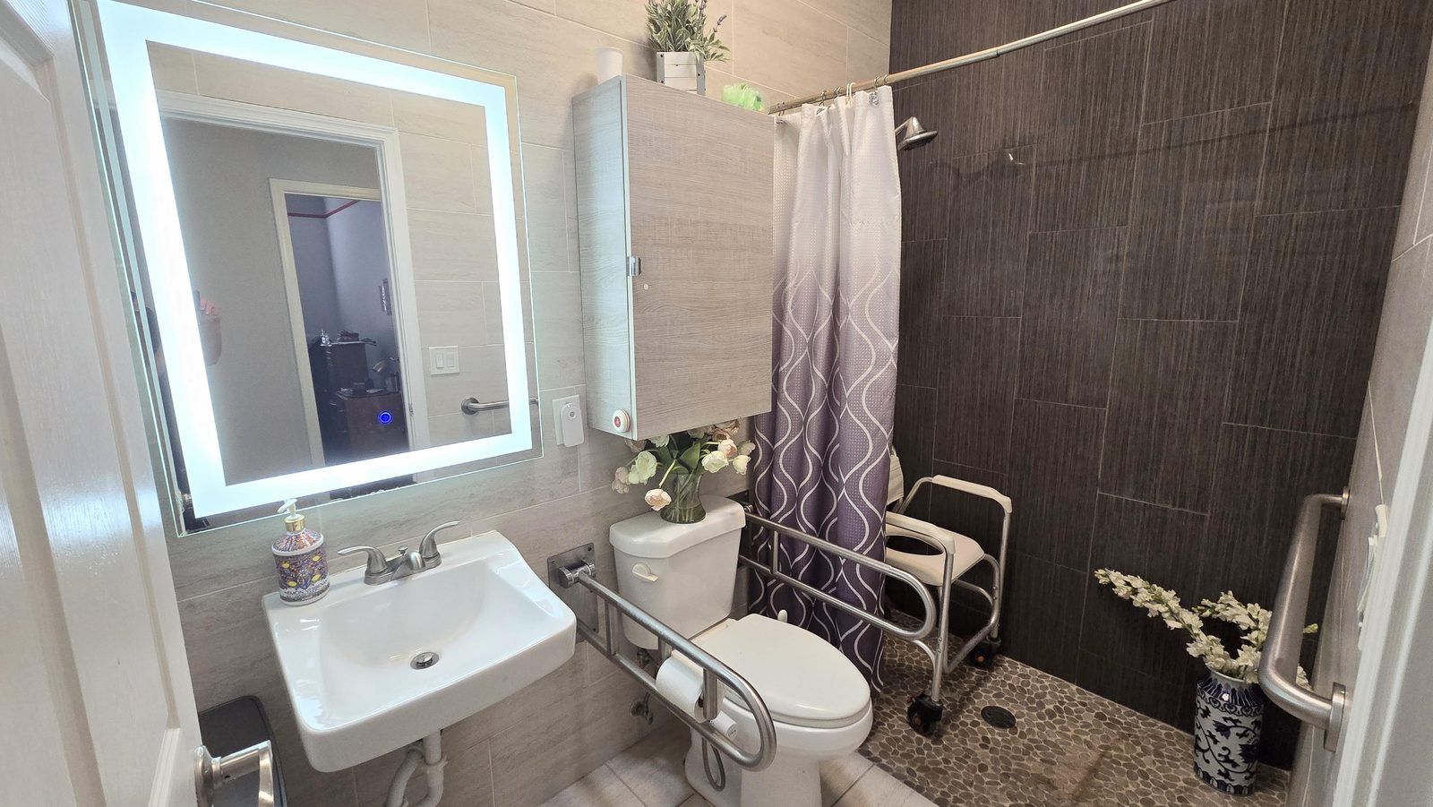 Deer Valley Care Home photo 3