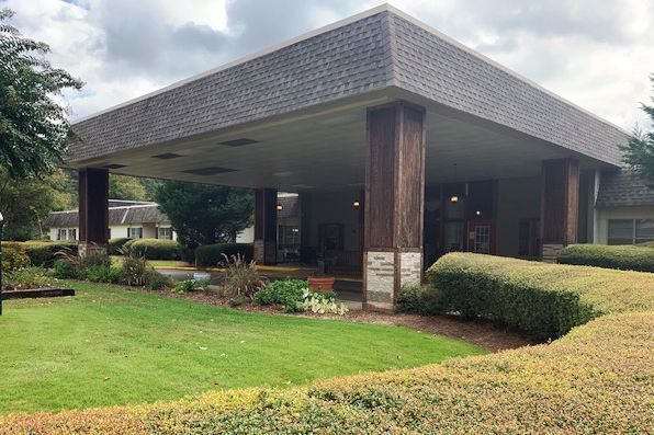 Birmingham Nursing and Rehabilitation Center East photo 1