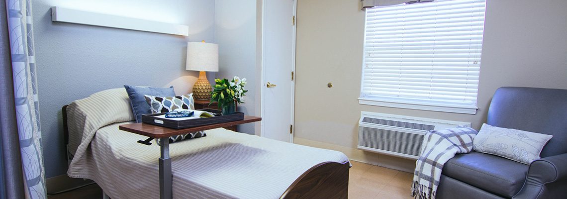 Fianna Hills Nursing and Rehabilitation Center photo 4