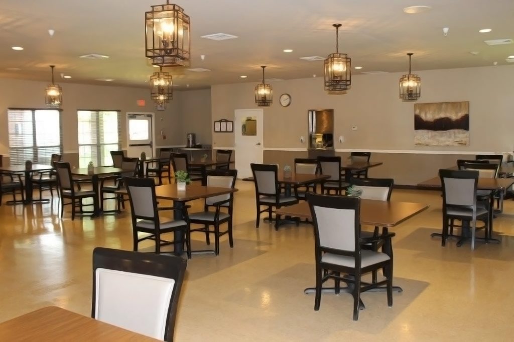 Alcoa Pines Health and Rehabilitation photo 4