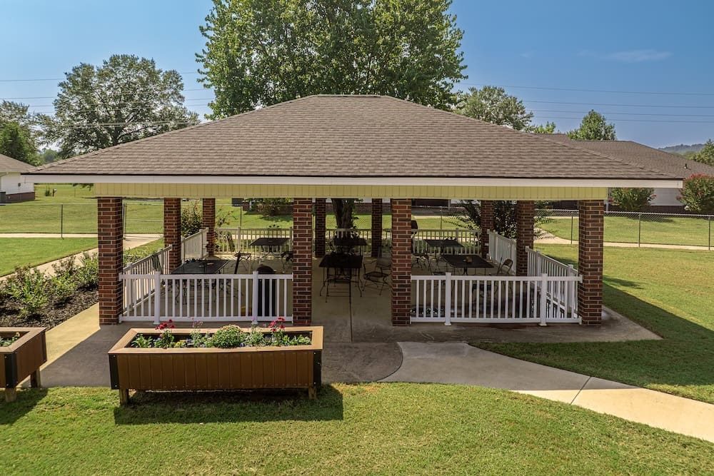 Oak Manor Nursing and Rehabilitation Center, Inc photo 2