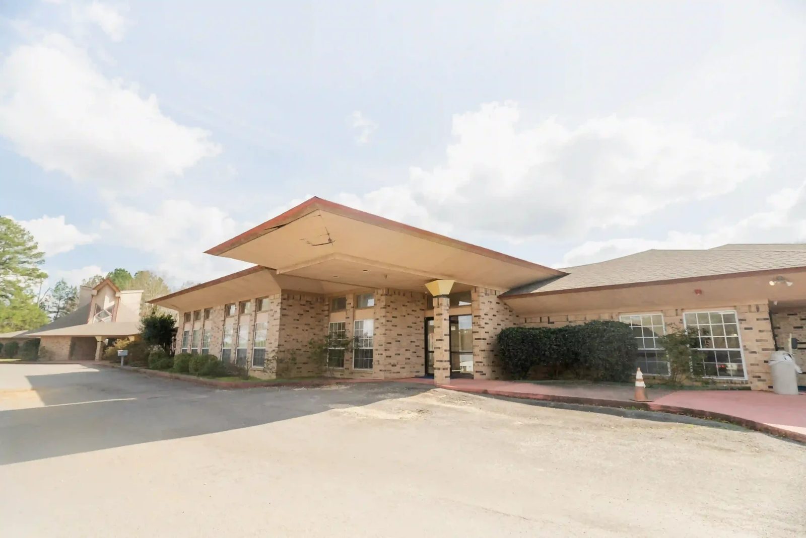 Chapel Woods Health and Rehabilitation photo 3