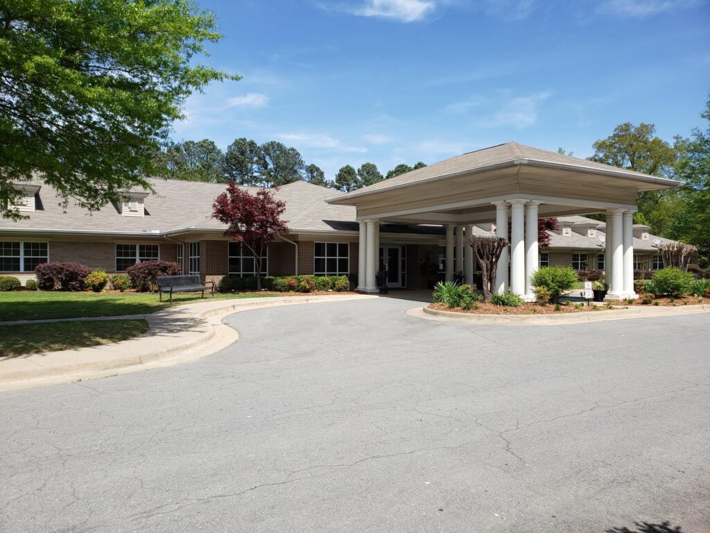 Woodland Hills Healthcare and Rehabilitation of Ja photo 1