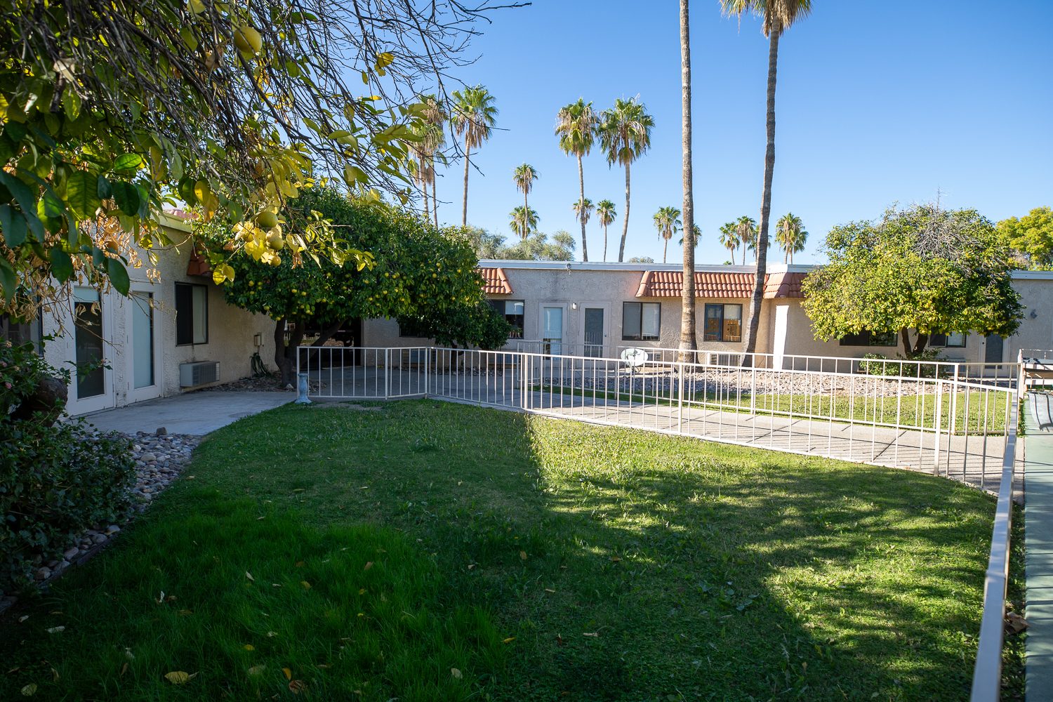 Casas Adobes Post Acute Rehab Center photo 1